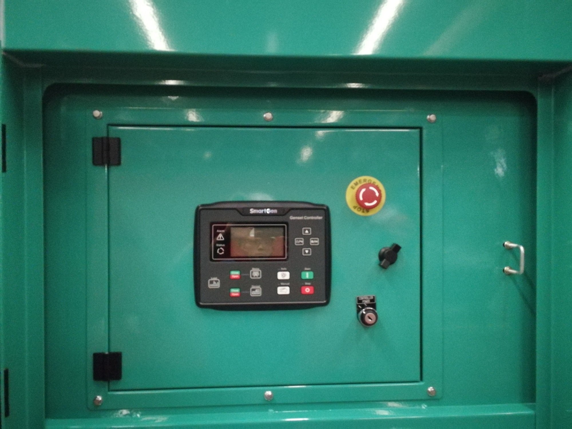 Panel sterowania dla generatora wysokoprężnego Cummins o mocy 350 kVA